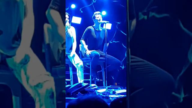 Сакис Рувас, Елена Папаризу и Стелиос Роккос Эстейт клуб