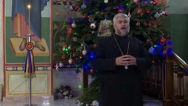 Colinda preotului Florin Chirilă, parohul Bisericii „Sfântul Iulian din Tars” смотреть онлайн