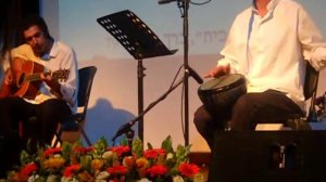 Shlomo Bar sings Uri Tzvi Greenberg
