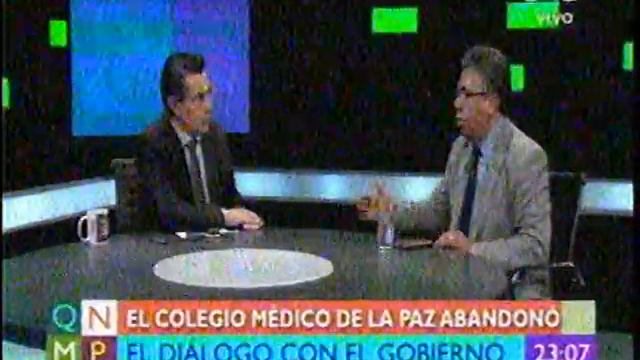 Dr. Luis Larrea explica por que el Colegio Medico de La Paz dejo el Dialogo смотреть онлайн