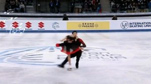 They have been figure skating in pairs for more than 10 years 滑了十年的溜冰组合到底是怎样？