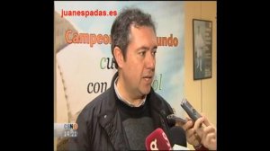 Juan Espadas visita el Barrio del Cerro del Águila