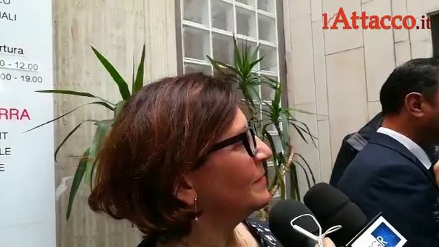 20-05-2019 Idroscalo Cagnano Varano_Intervista a Elisabetta Trenta смотреть онлайн