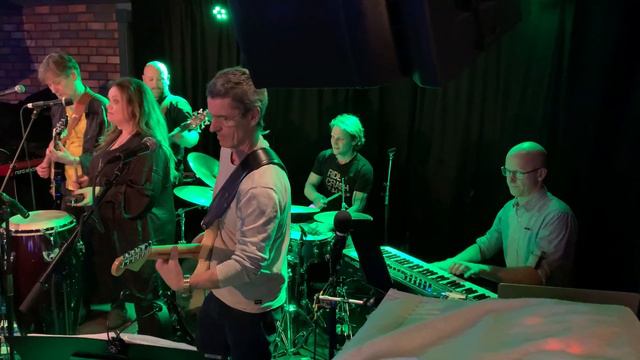 Umeå Live - Plan B "Call Me Al" смотреть онлайн