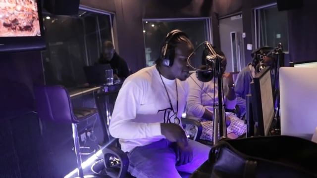 BREEDER LW DROPS A CRAZY FREESTYLE ON HOMEBOYZ RADIO | THE JUMP OFF | #HBRTraplab |