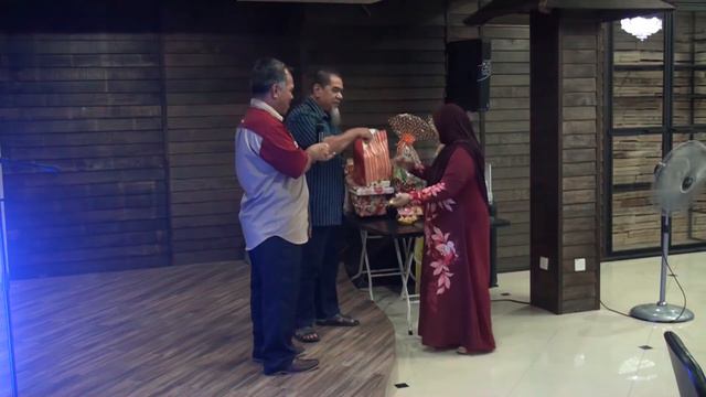 Majlis Reunion Sekolah Idris Shah SIS 1961 смотреть онлайн