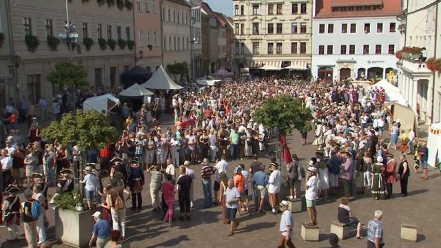 Malerfest zu Ehren des großen Canalettos смотреть онлайн