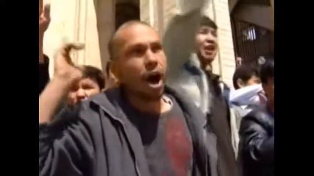 Mujeres afganas protestan contra la ley islámica! смотреть онлайн