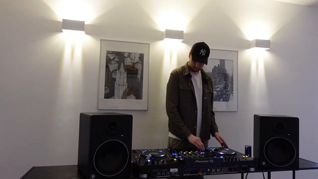 NILS DANIEL | Tech-House Mix | Diplo, Low Steppa, Vanucci, .. смотреть онлайн