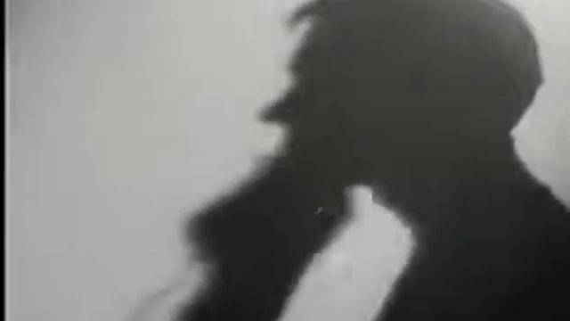 Kraftwerk - The Telephone Call смотреть онлайн