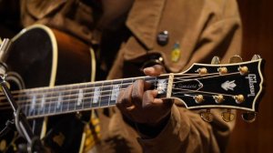 Michael Kiwanuka - Full solo acoustic session (Live at The Current, 2017)