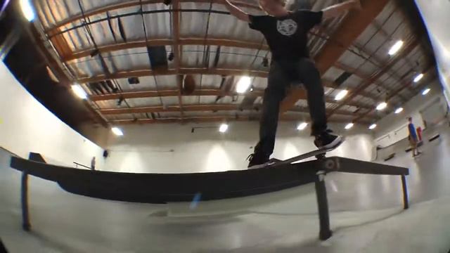 MONSTER PARK MONTAGE смотреть онлайн