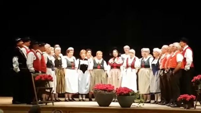 Bärgblueme von Emil Herzog- Gemischte Jodelgruppe Münchwilen смотреть онлайн