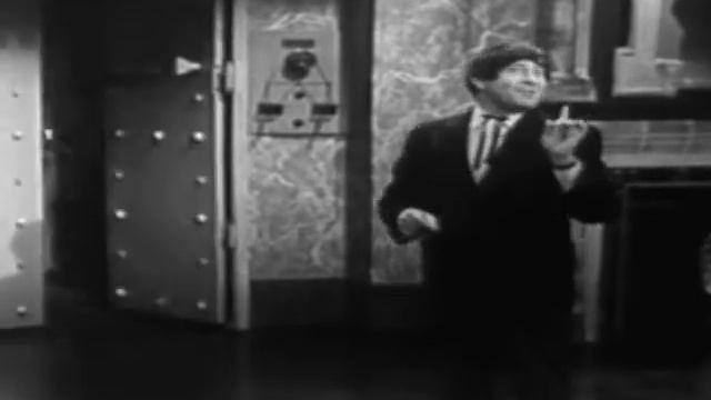 Weird Wild World of Dr Goldfoot ( 1 of 3)