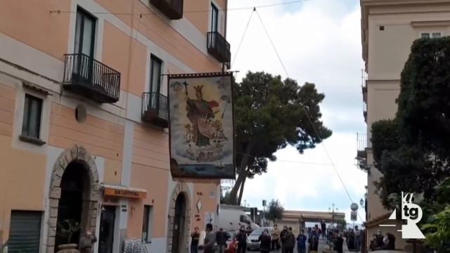 Proseguono gli eventi dedicati a Santa Trofimena, domani il giorno della festa смотреть онлайн