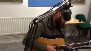 Steve Hewitt - "Pushing Me Away" live at Phoenix FM