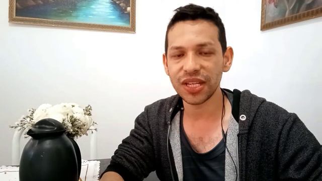 Senhor das Moscas - William Golding | Meta de Abril | A decadência do homem | Hobbes e Rousseau смотреть онлайн