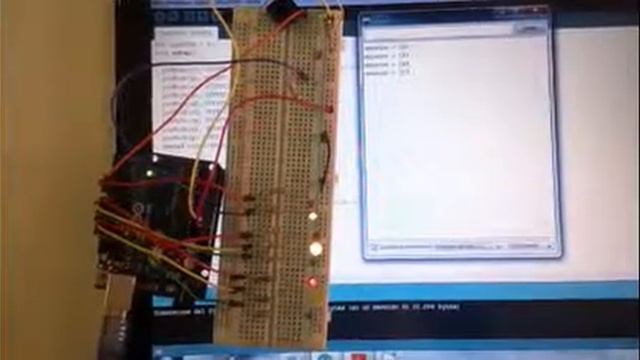 semaforo arduino con fotoresistenza смотреть онлайн