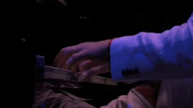 La Mas Guapa (Comp. Eric Vaarzon Morel) смотреть онлайн