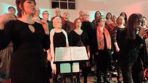 TomasGospel i Eskilstuna sjunger Halleluja