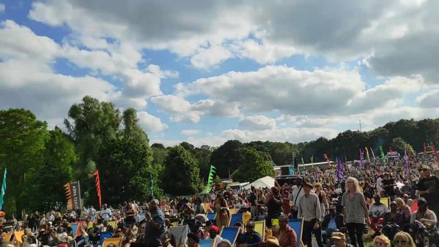 Hollie Cook - Bam Bam смотреть онлайн