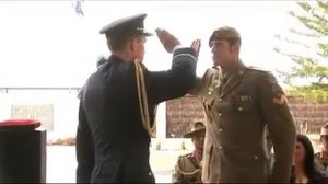 Corporal Benjamin Roberts-Smith recieving the Victoria Cross