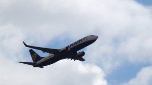 Boeing 737-8AS Ryanair