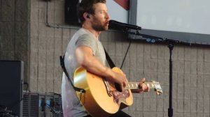 Brett Eldredge "Mean to Me"