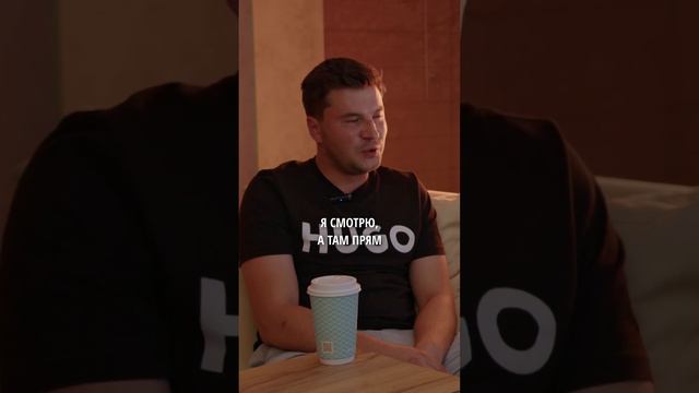 НАШЁЛ ПОР*О СНЯТОЕ В СВОИХ АПАРАТАМЕНТАХ