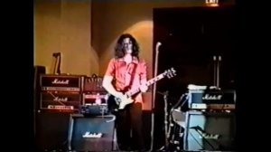 Bruce Kulick sings live for the Very first time ever -7/13/97 - "I walk alone"