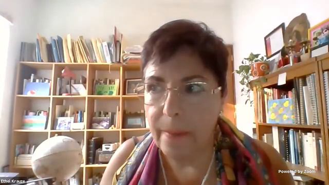 Identidad y escritura / Charla con Ethel Krauze смотреть онлайн