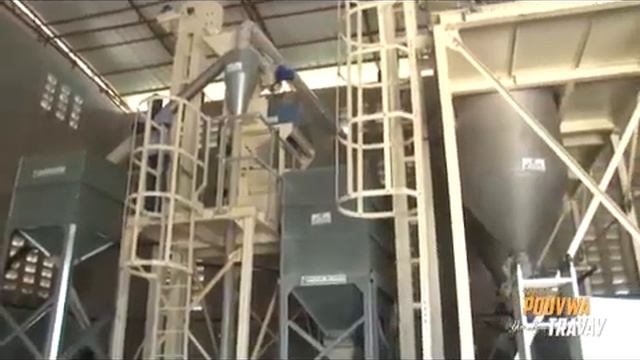 Jovenel Moise - Yon Lane Pouvwa, Yon Lane Travay смотреть онлайн