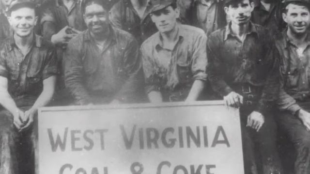 Me and the Devil perform 16 tons by Merle Travis смотреть онлайн