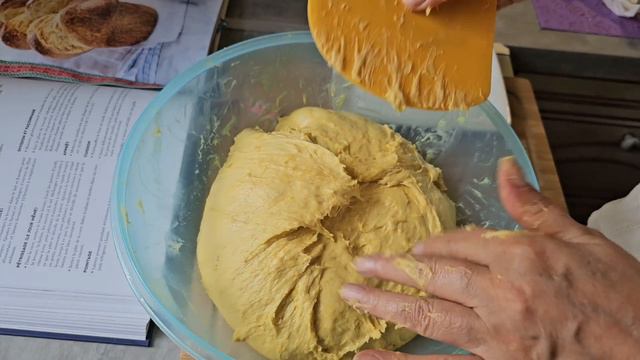 ФРАНЦУЗСКАЯ СДОБНАЯ СЛОЁНАЯ БРИОШЬ.Подробный РЕЦЕПТ