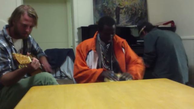 Half Dead Man Band - Lornah Kiplagat! смотреть онлайн