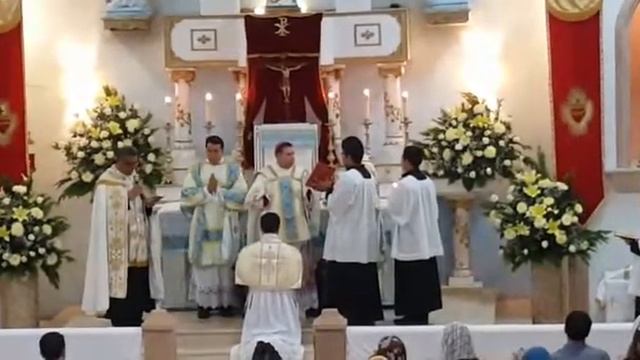 ORDENACIÓN SACERDOTAL del Rvdo Eduardo Murillo смотреть онлайн
