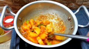 Aloo Baingun Ki Recipe ..How To Make Aloo Baingun ..Village Food New Recipe By Maria Ansari.