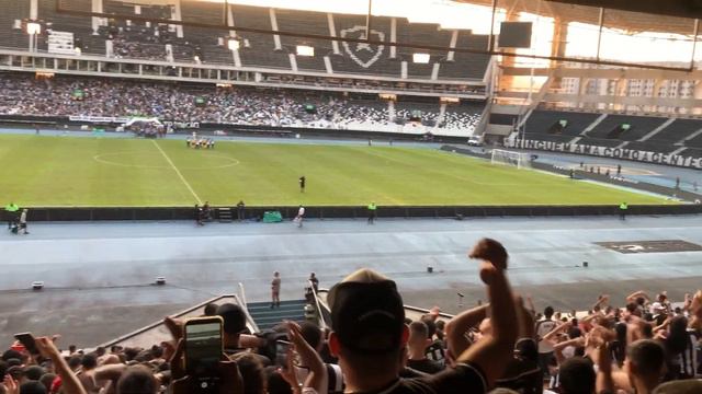Botafogo 1 x 0 São Paulo - FESTA NO NILTON SANTOS