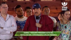 Daniel y Rosario rinden homenaje al Comandante Carlos Fonseca