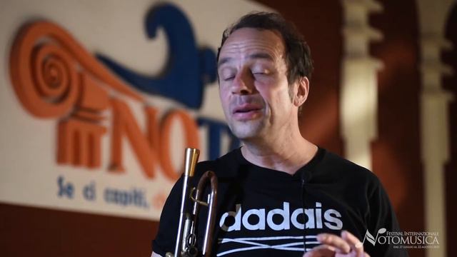 Pillole da Noto Musica - Marialy Pacheco e Joo Kraus смотреть онлайн