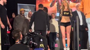 Keyshawn Davis vs Jose Pedraza WEIGH-IN & Final Face Off