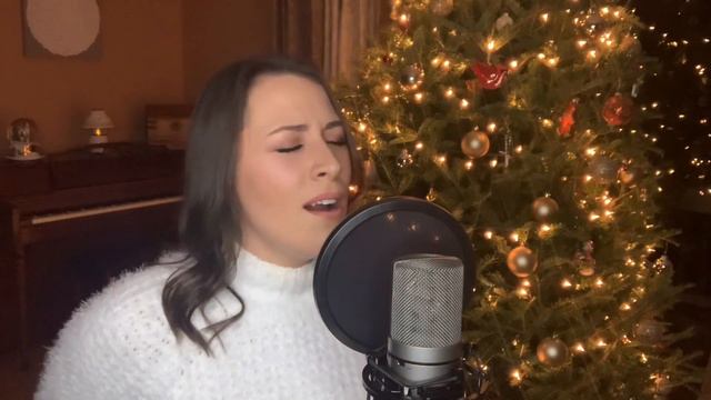 Grown Up Christmas List (Cover) - Stephanie Scuderi смотреть онлайн