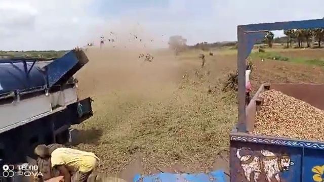 GS Multi crop thresher machine