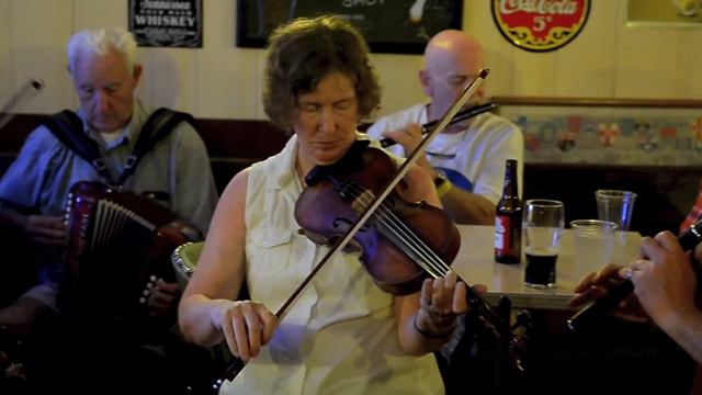 Nevins Hickman  Barr: Waiting 4 YouDevannys GoatGalway Rambler: Catskills Irish 2016 60