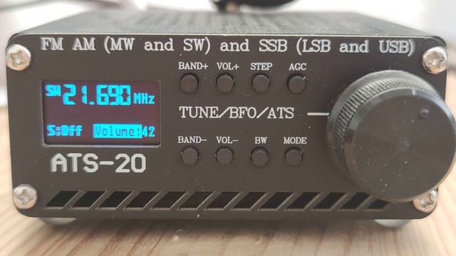 21690 кгц. R.FREE ASIA. Одна из немногих станций, вещающих в диапазоне 13 метров смотреть онлайн