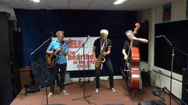 20 6 2018 F 3Triootje Kiers Radio Hoorendol H Asselman Produktion смотреть онлайн