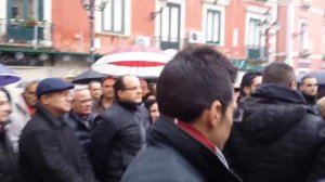 Il saluto romano ai funerali dell'ex sindaco di Crotone Pasquale Senatore