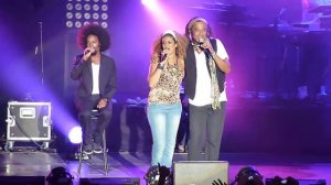 Yannick NOAH [HELLO] Colmar Foire Aux Vins 2011