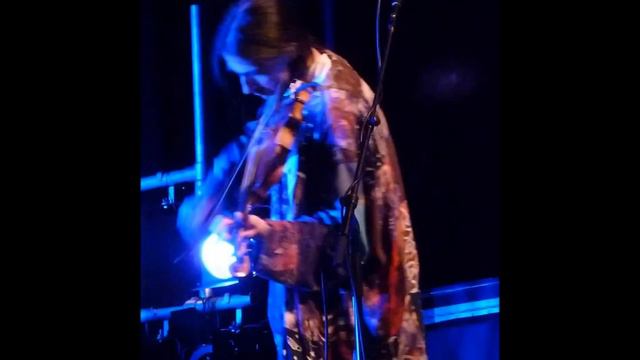 Trembling Bells & Mike Heron 'Waltz To The New Moon' смотреть онлайн