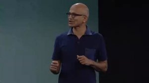 Сатья Наделла на презентации Microsoft Surface 2018